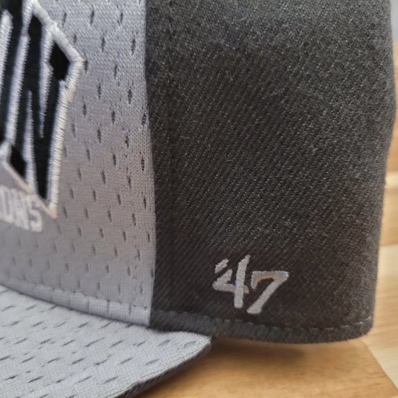 2015 Toronto Blue Jays - Division Champions Postseason Snapback Hat - Picture 5 of 5